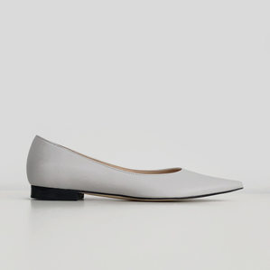 v-toe flat shoes (off white)